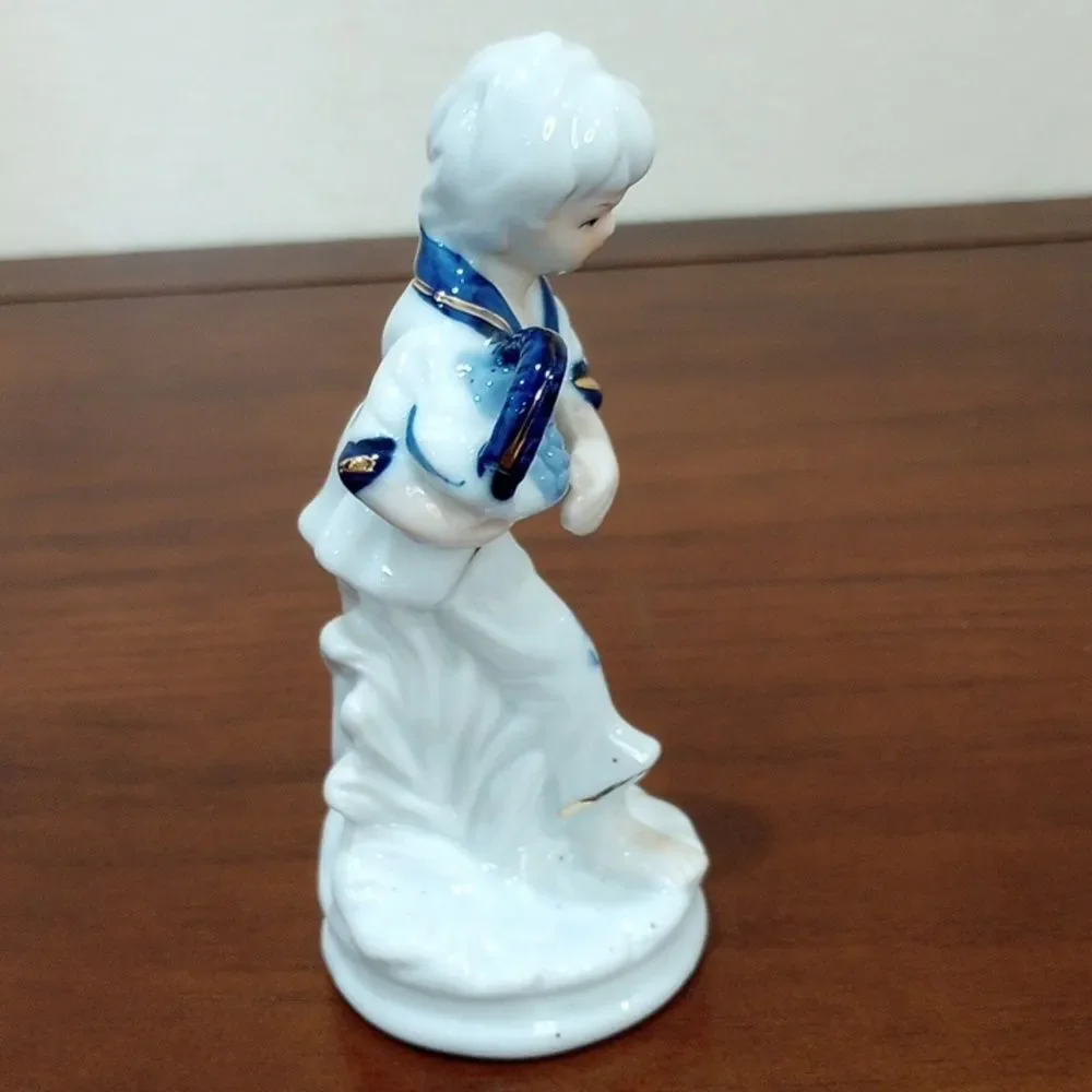 Blue And White Porcelain Figurines - Vintage!